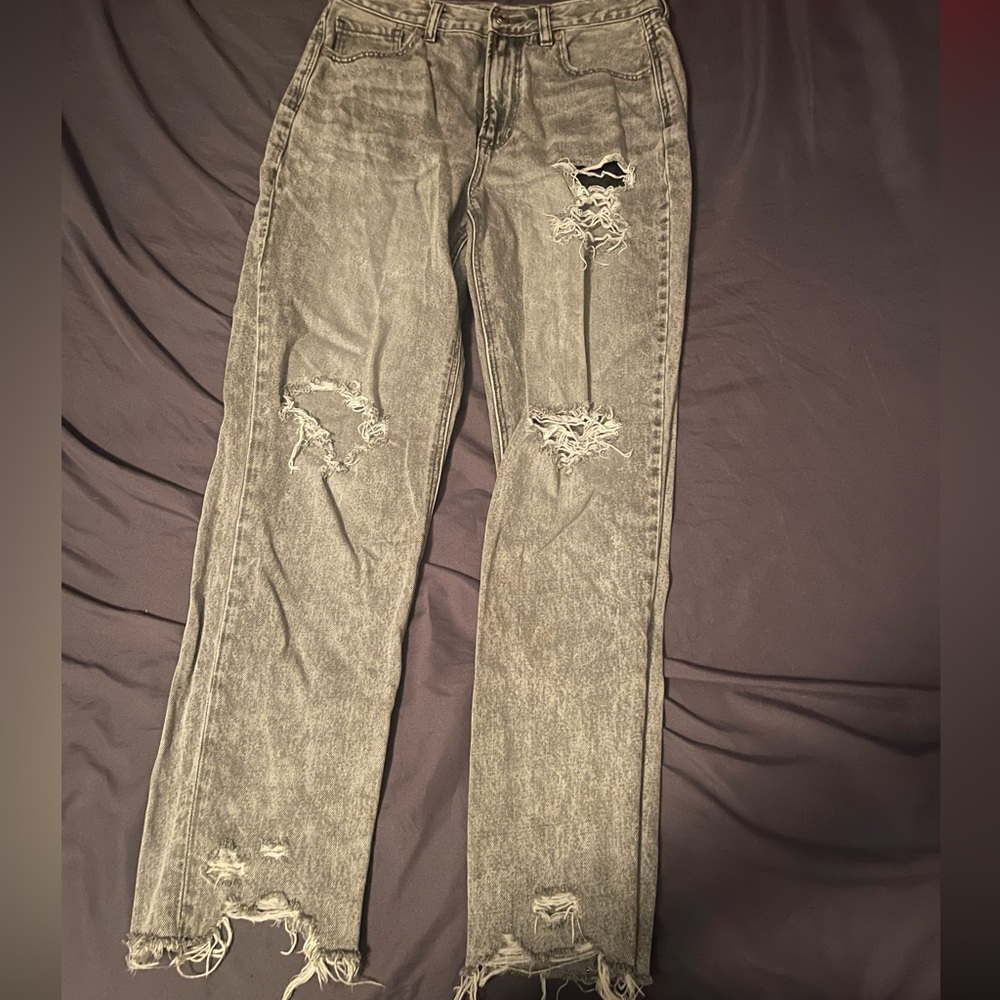 size 8 American eagle jeans